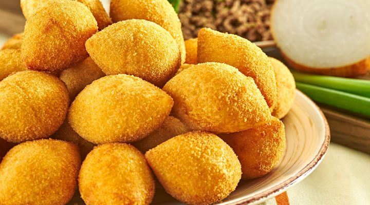 Risoles de carne: um delicioso petisco para qualquer ocasião