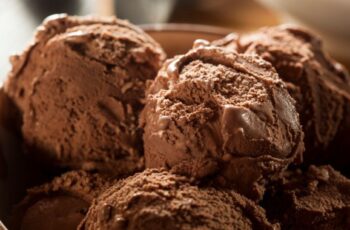 A Arte de Fazer o Melhor Sorvete de Chocolate Caseiro.