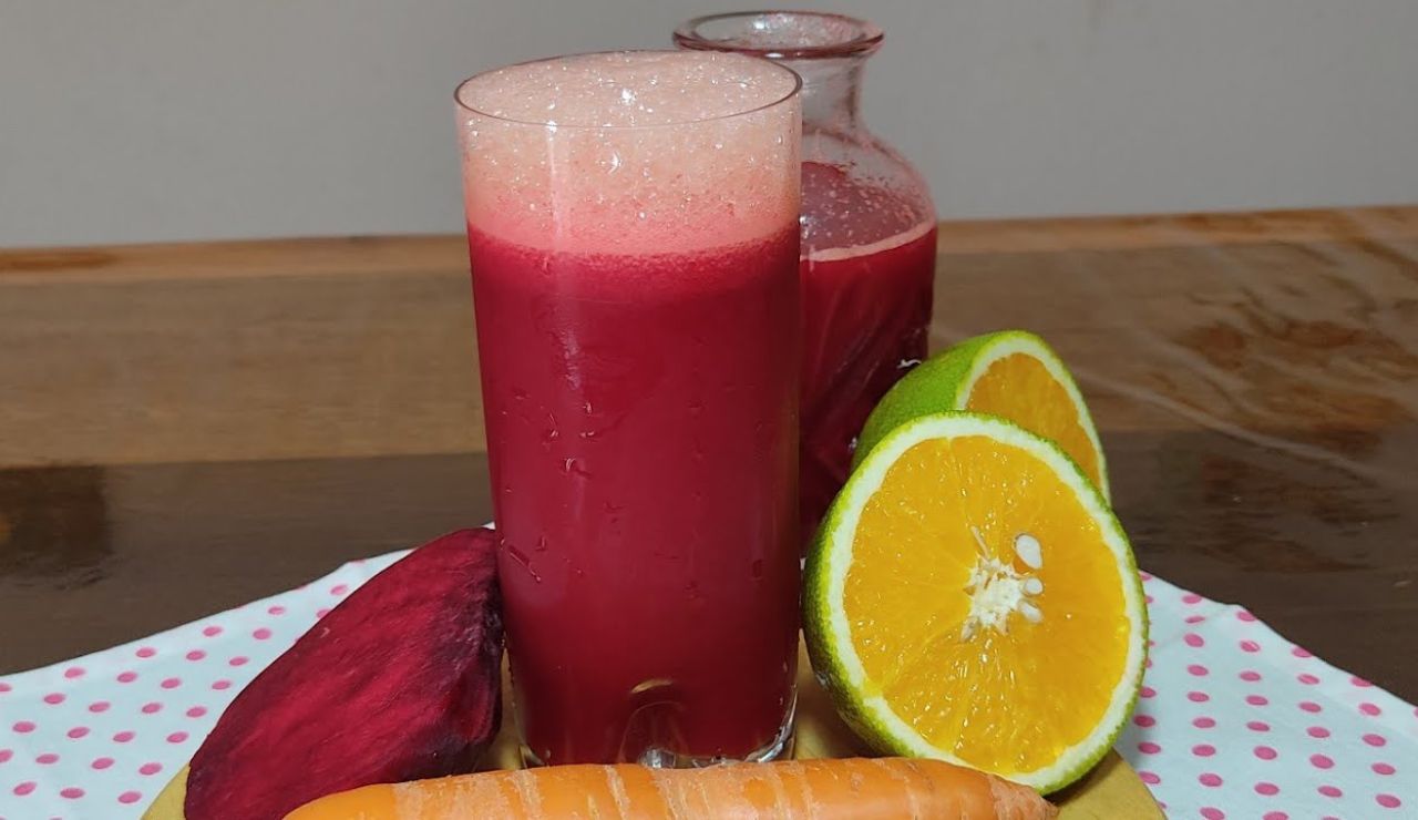 Suco de laranja cenoura e beterraba