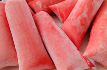 Geladinho Gourmet de Morango Receita Deliciosa e Fácil de Fazer