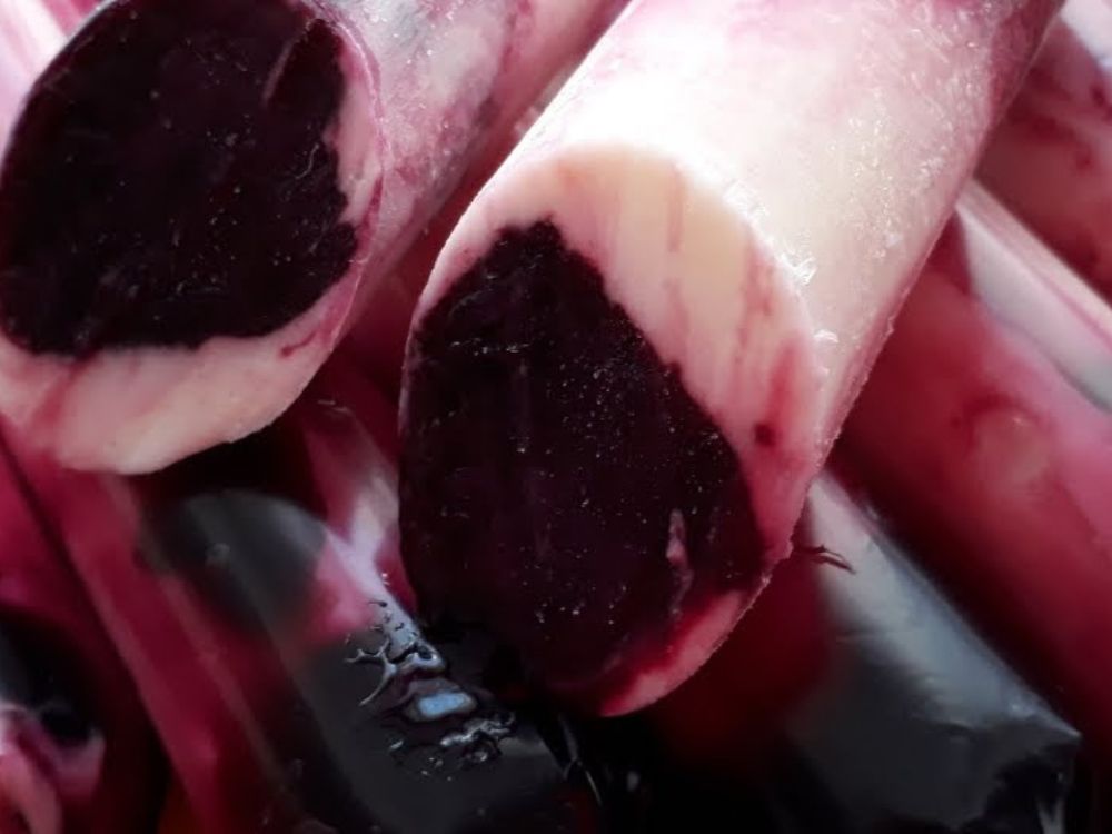 Geladinho de Abacaxi ao Vinho